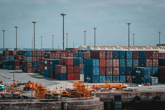 Cargo ship carrying shipping containers